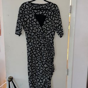 Veronica Beard black with White flower stretch chinois dress sz L